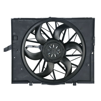Gloednieuwe de Koelventilatorassemblage van de Autoradiator voor 5-reeksen 17427543282 van BMW E60 E63 E64 E65