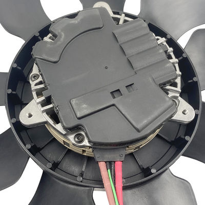 Ingebouwde auto-koelventilatoren voor veer-type radiator